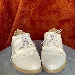 Vintage white flats |7|